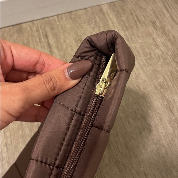 Nordstrom Beauty Quilted Puffer Makeup Bag / Cosmetic Pouch – Brown - Picture 6 of 6